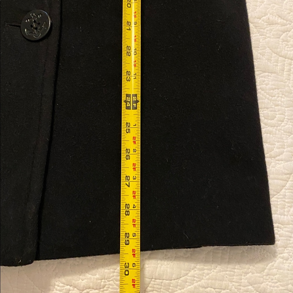 Vintage women’s black wool pea coat by J. Percy - Picture 7 of 9